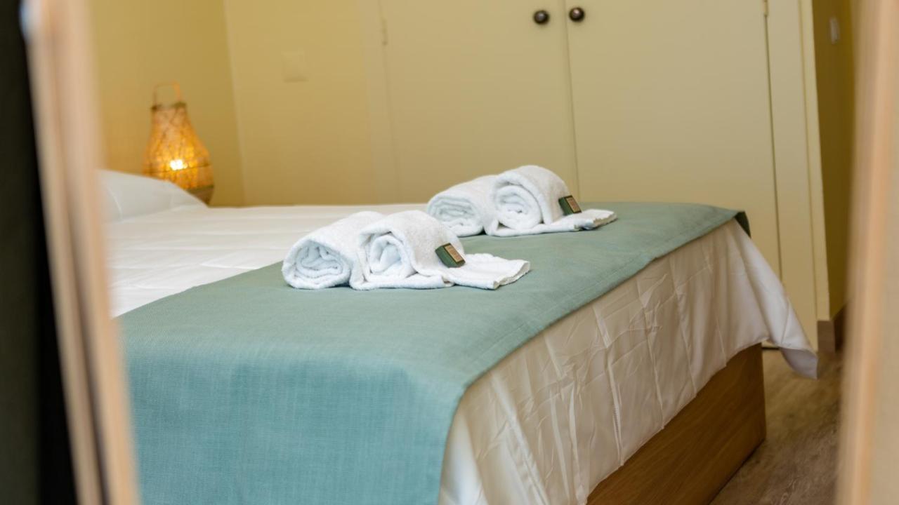 Divine Marina Apartment W/ Pool & Garden By Lovelystay Куартейра Екстериор снимка